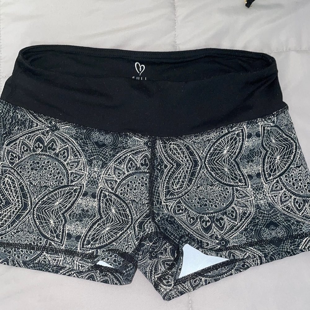 Patterned shorts